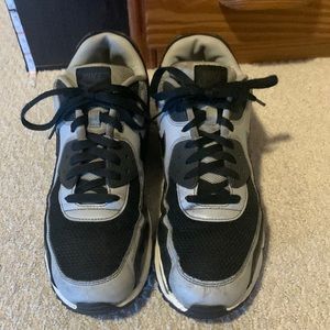 Mens nike air max shoes size 11